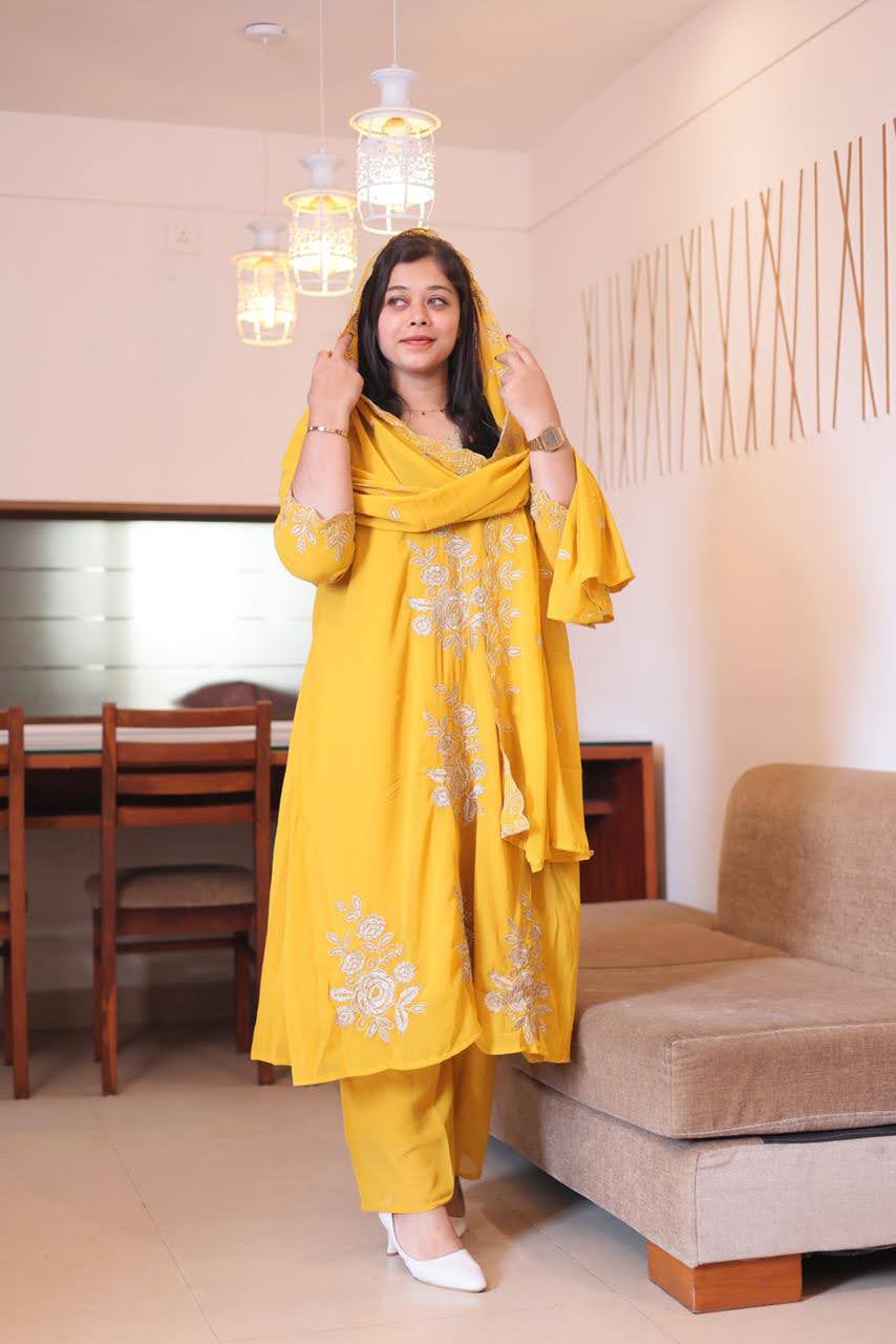 Floral Radiance Embroidered Georgette Salwar Set